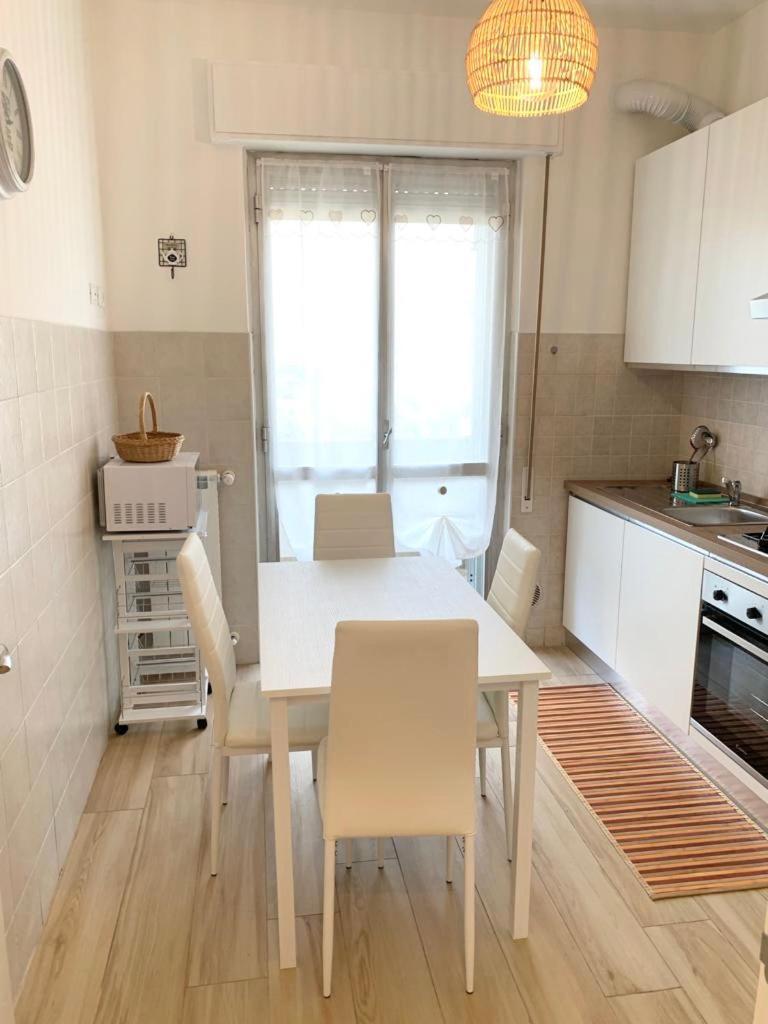 Ferienwohnung Casa Di Elisa Savona Exterior foto