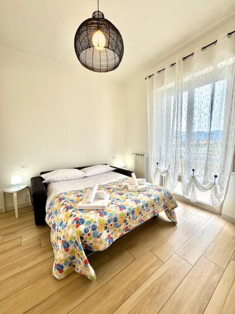 Ferienwohnung Casa Di Elisa Savona Exterior foto